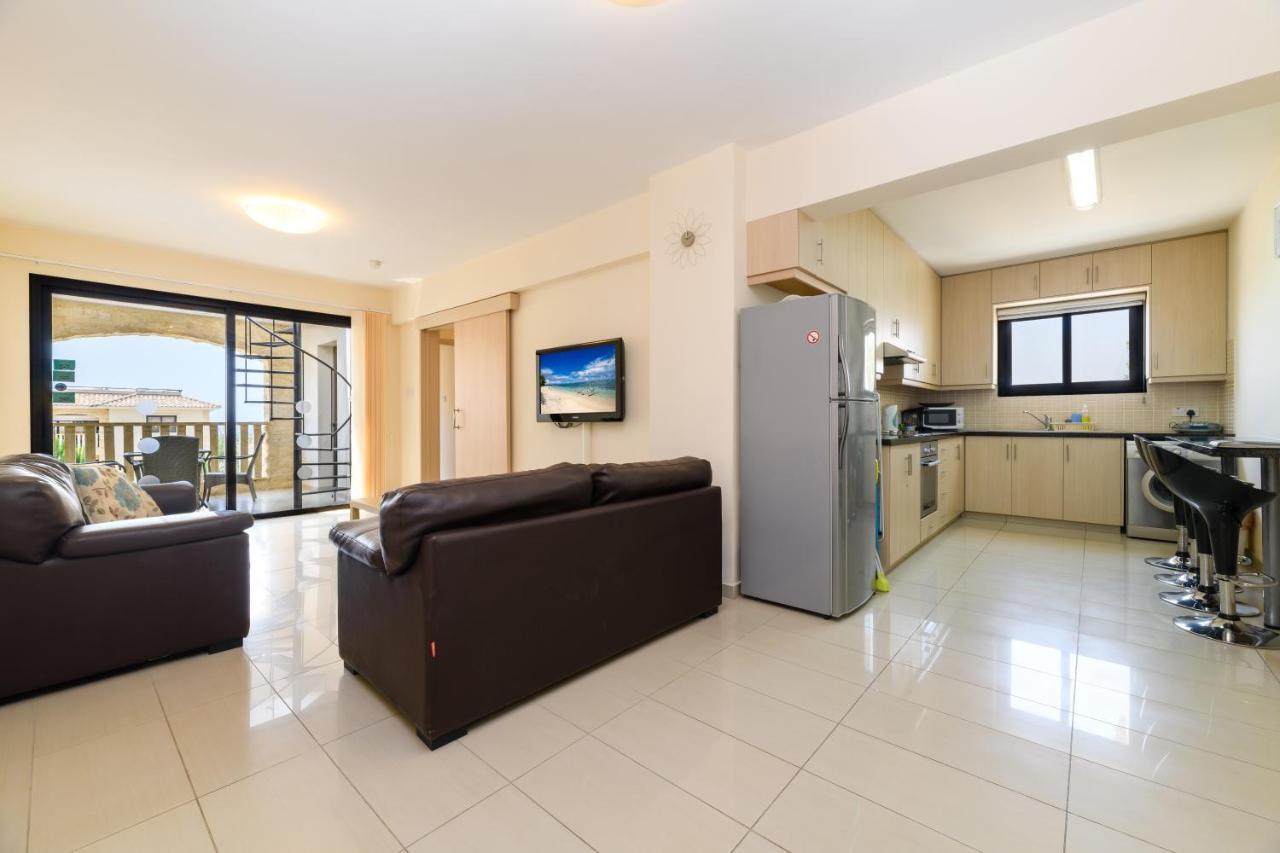 Blue Serenity Complex Larnaca Exterior foto